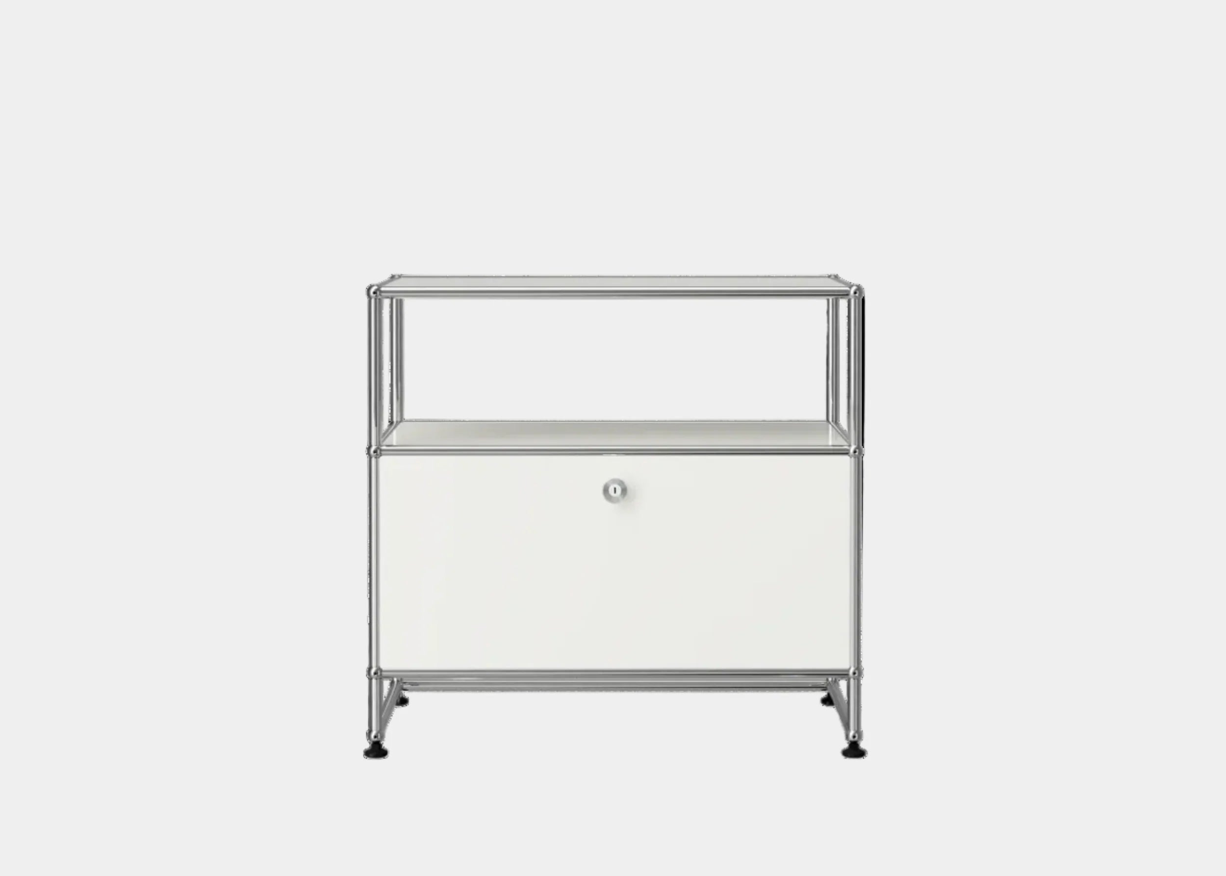 USM X Symbol Record Stand