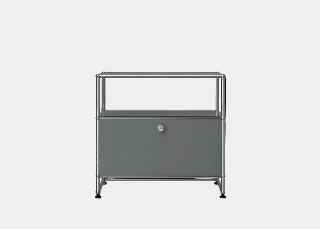 USM X Symbol Record Stand