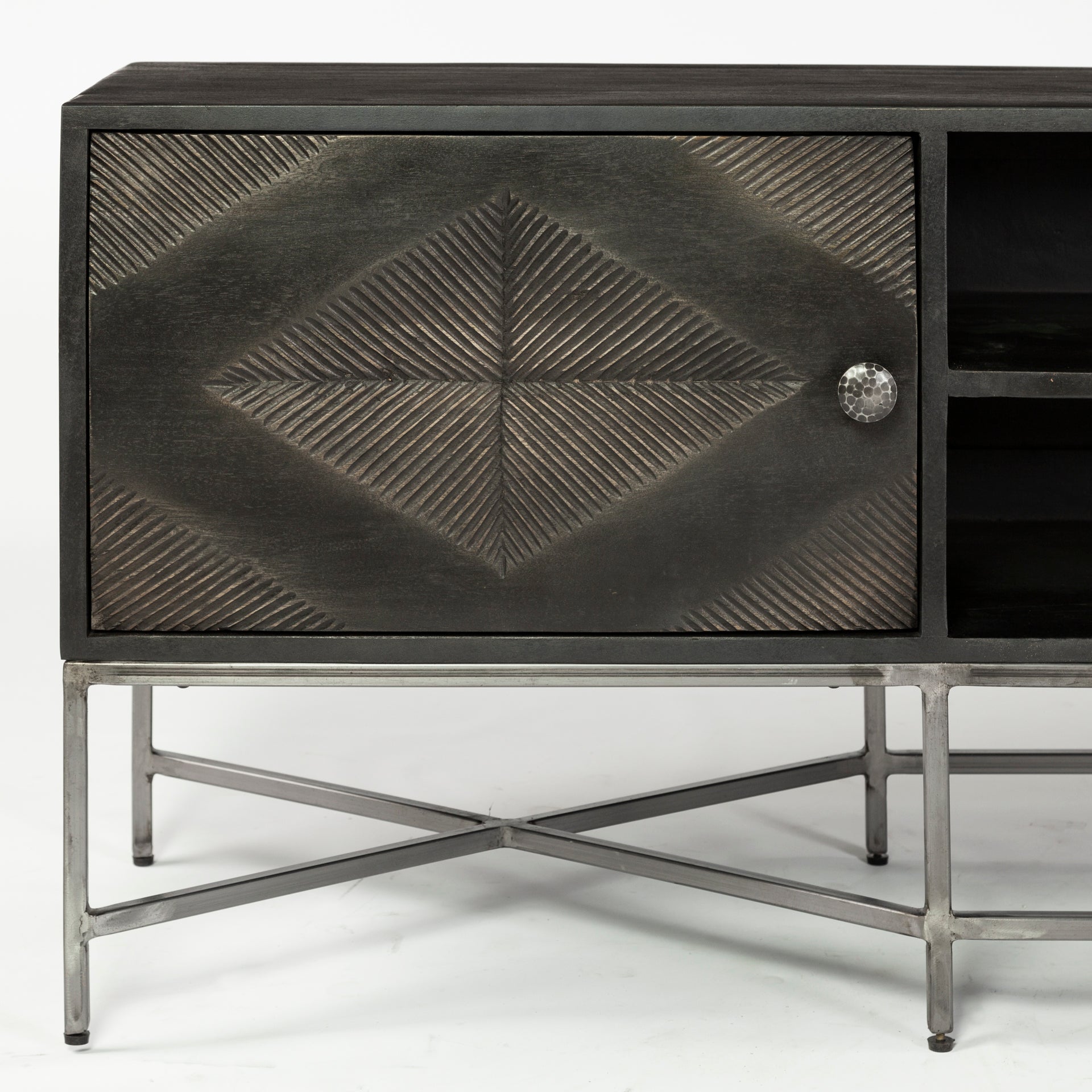 Hogarth Media Console