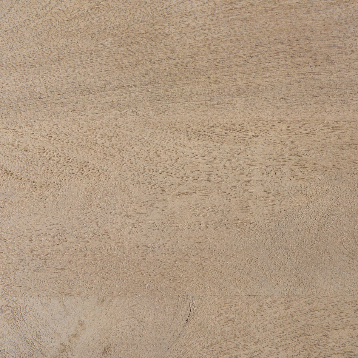 Aida Bench