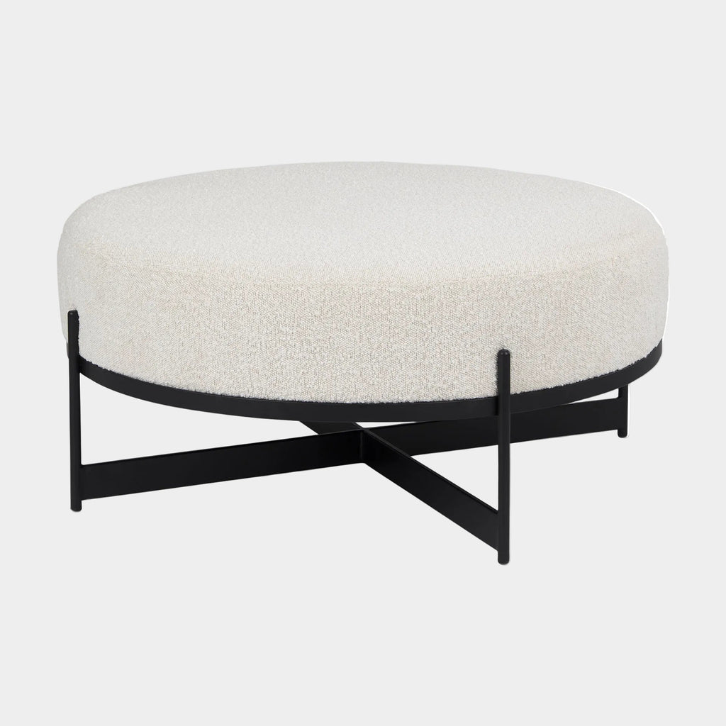 Amelia Ottoman