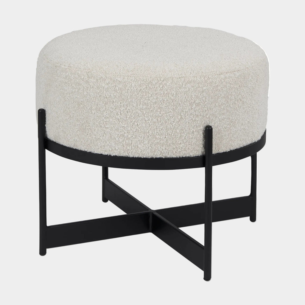 Amelia Ottoman