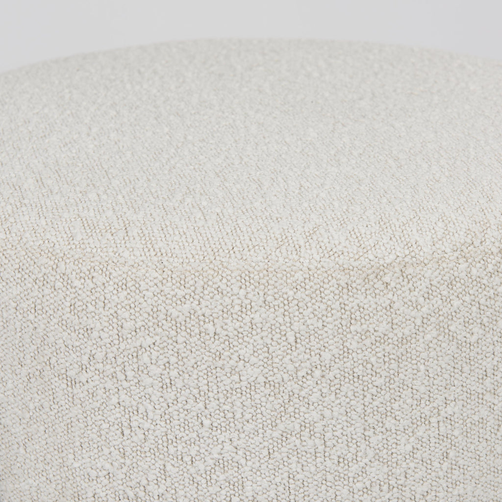 Amelia Ottoman