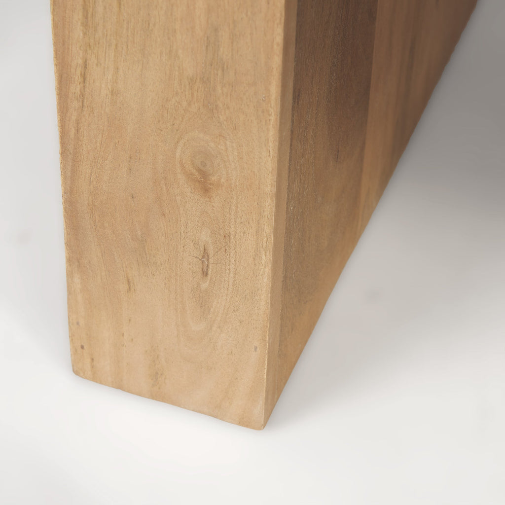 Athelia Accent Table