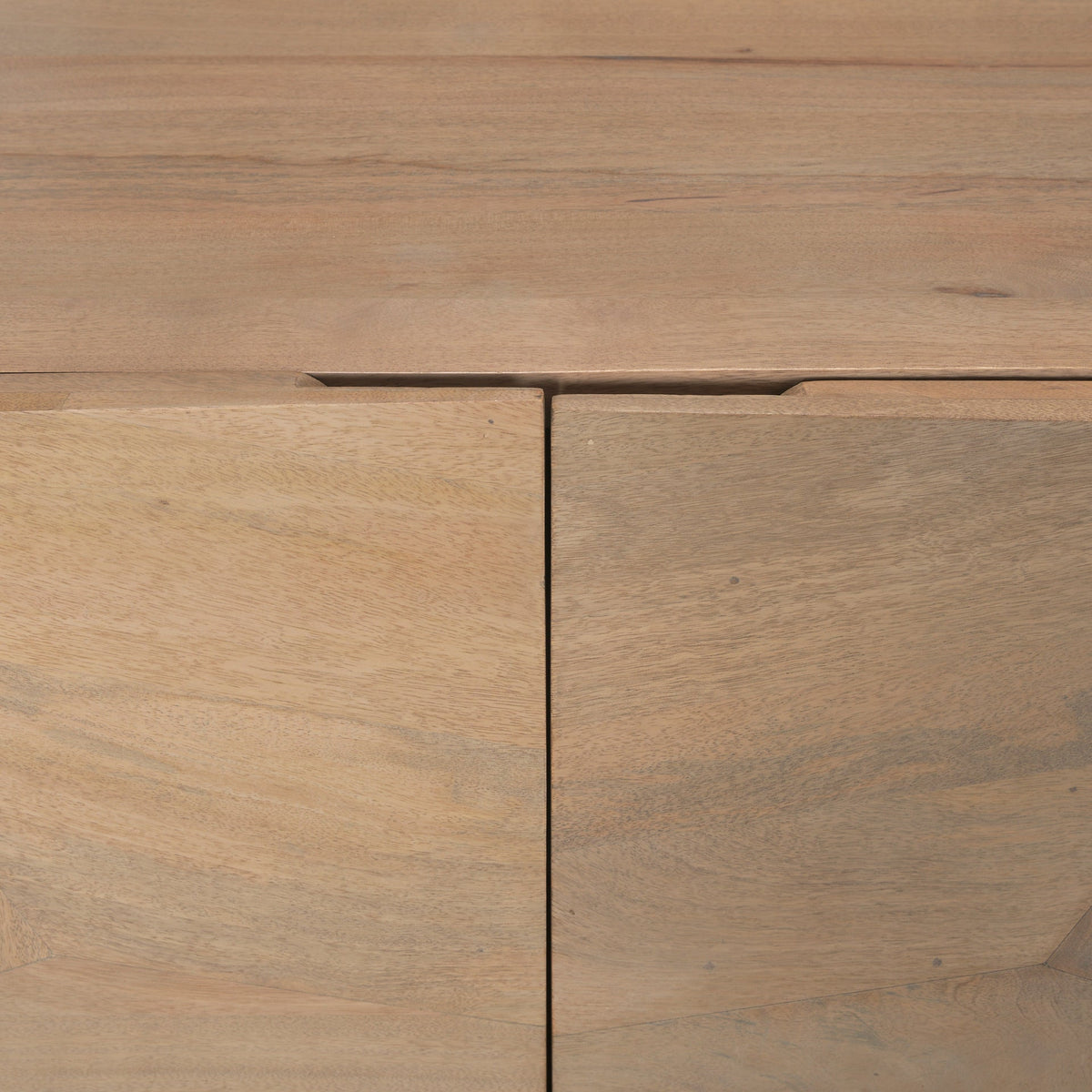 Darwin Sideboard