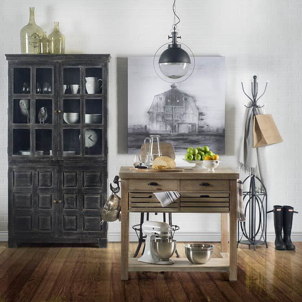 Leighton Pendant Light