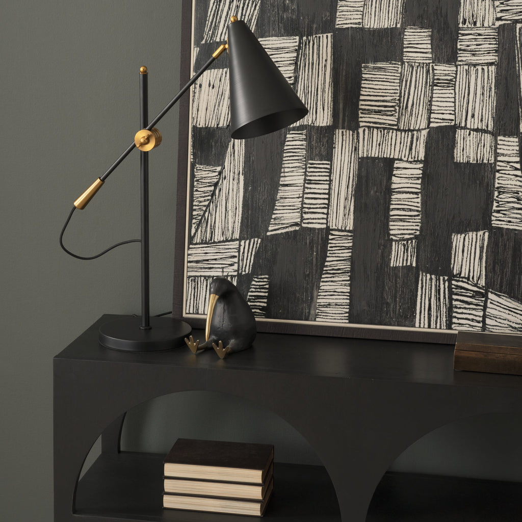 Fragon Table Lamp