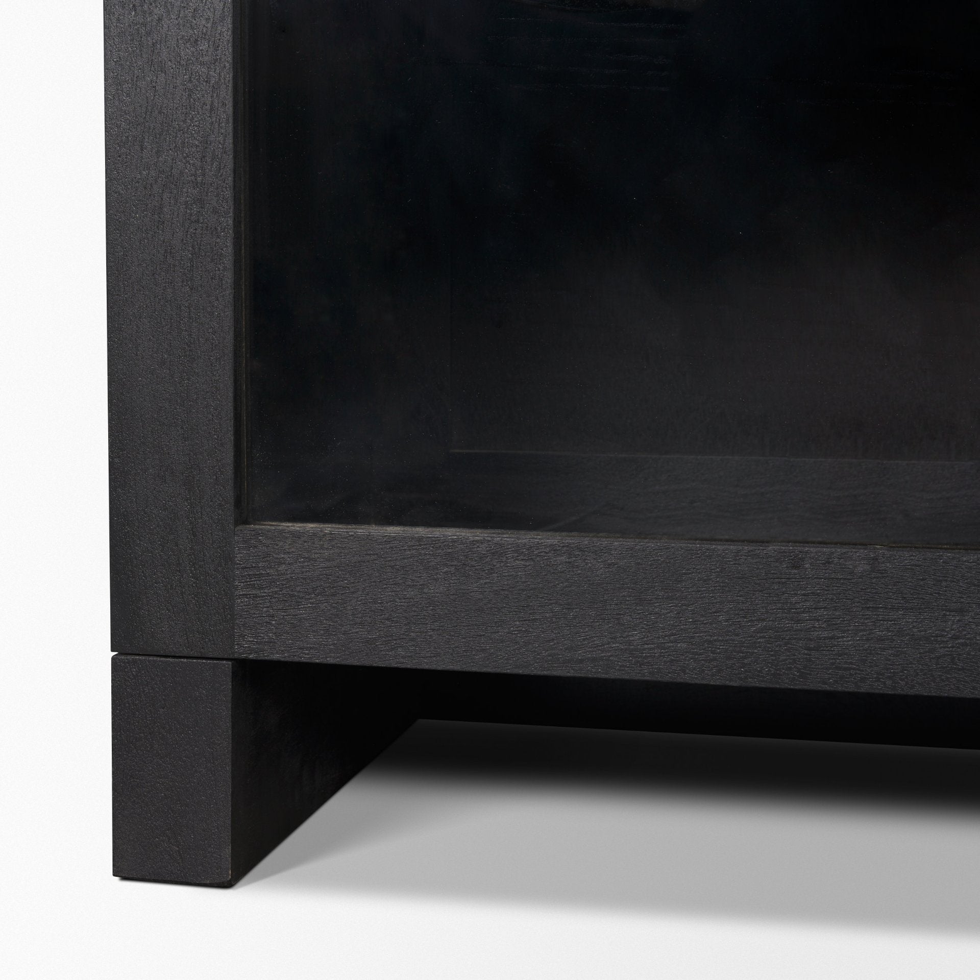 Suri Sideboard