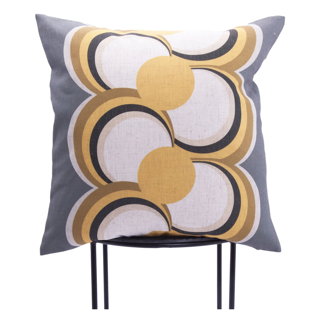 Almada Pillow