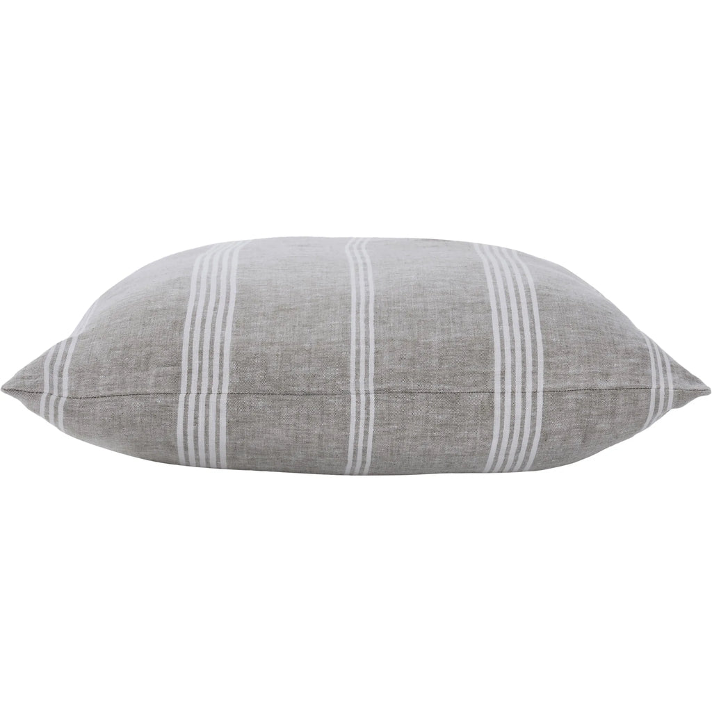Damari Pillow