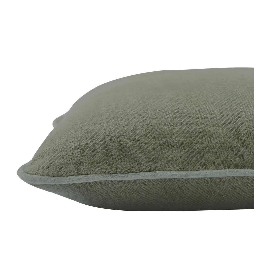 Lavigne Pillow