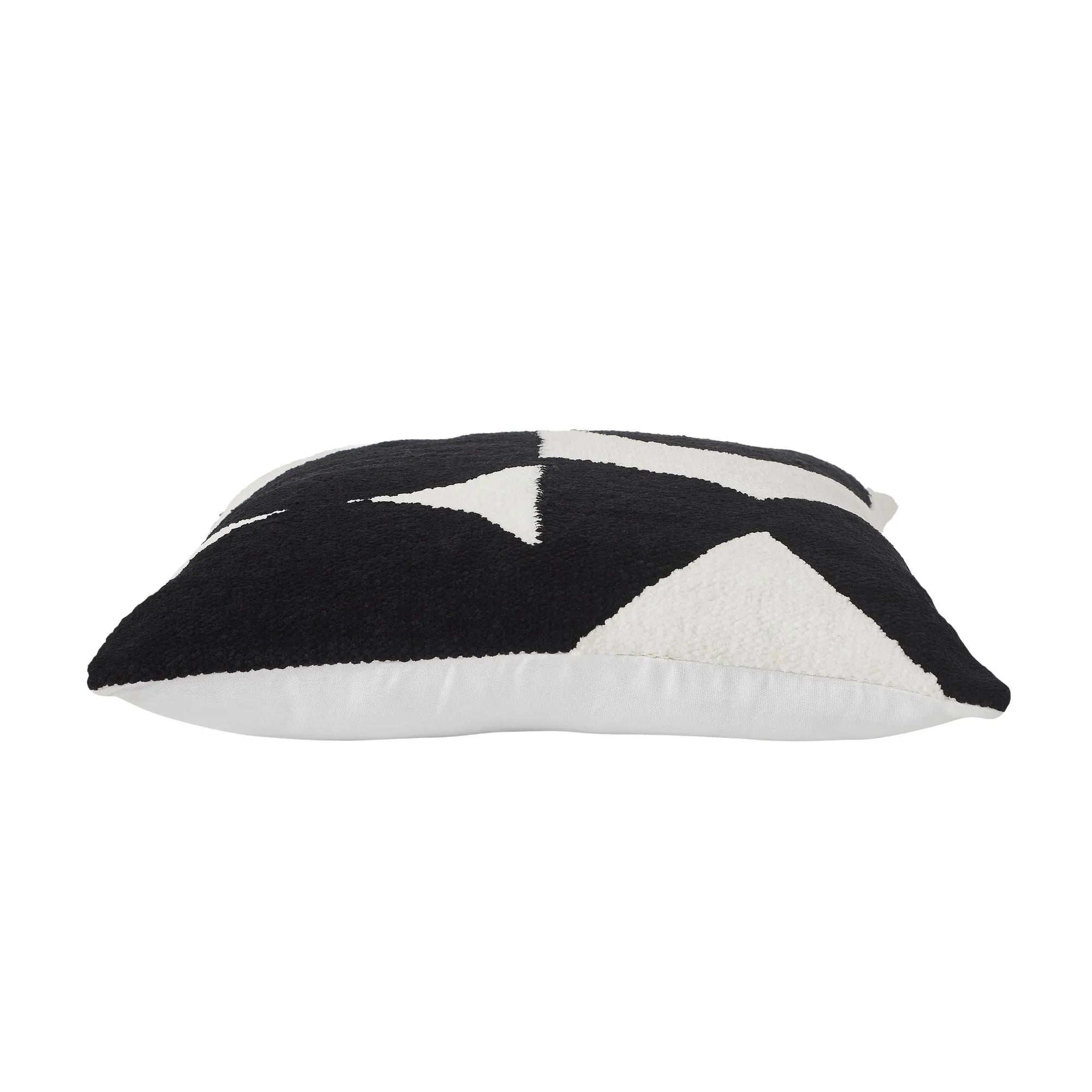 Mauro Pillow