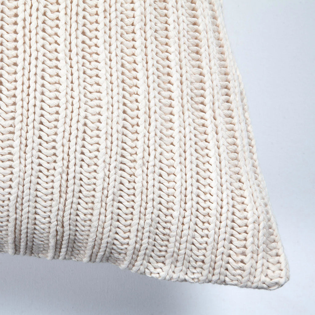 Roberto Pillow