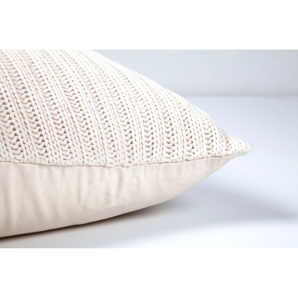 Roberto Pillow