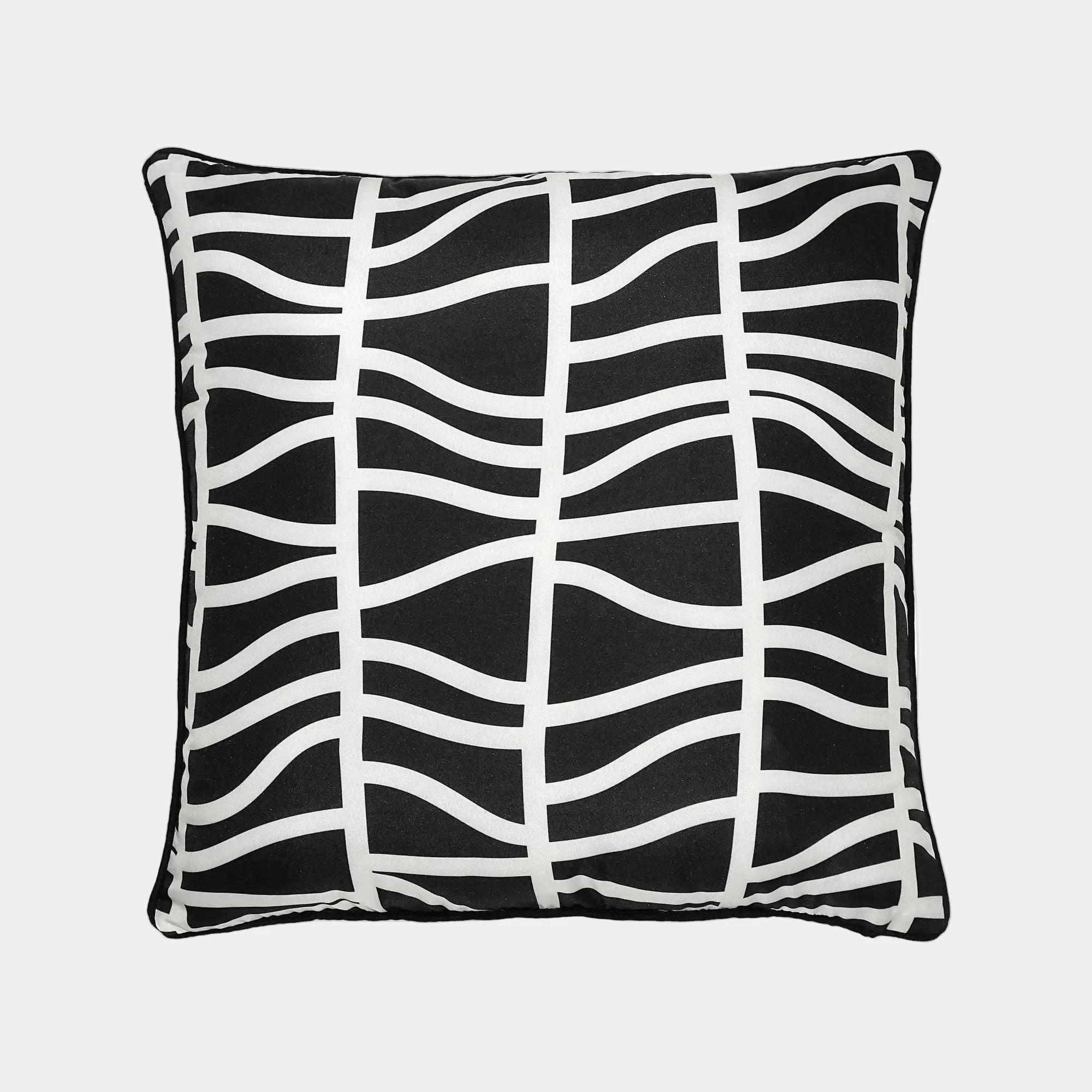Fieldfare Outdoor/Indoor Pillow