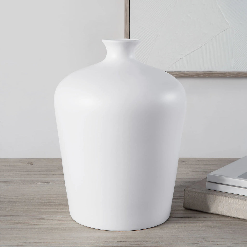 Alfano Vase