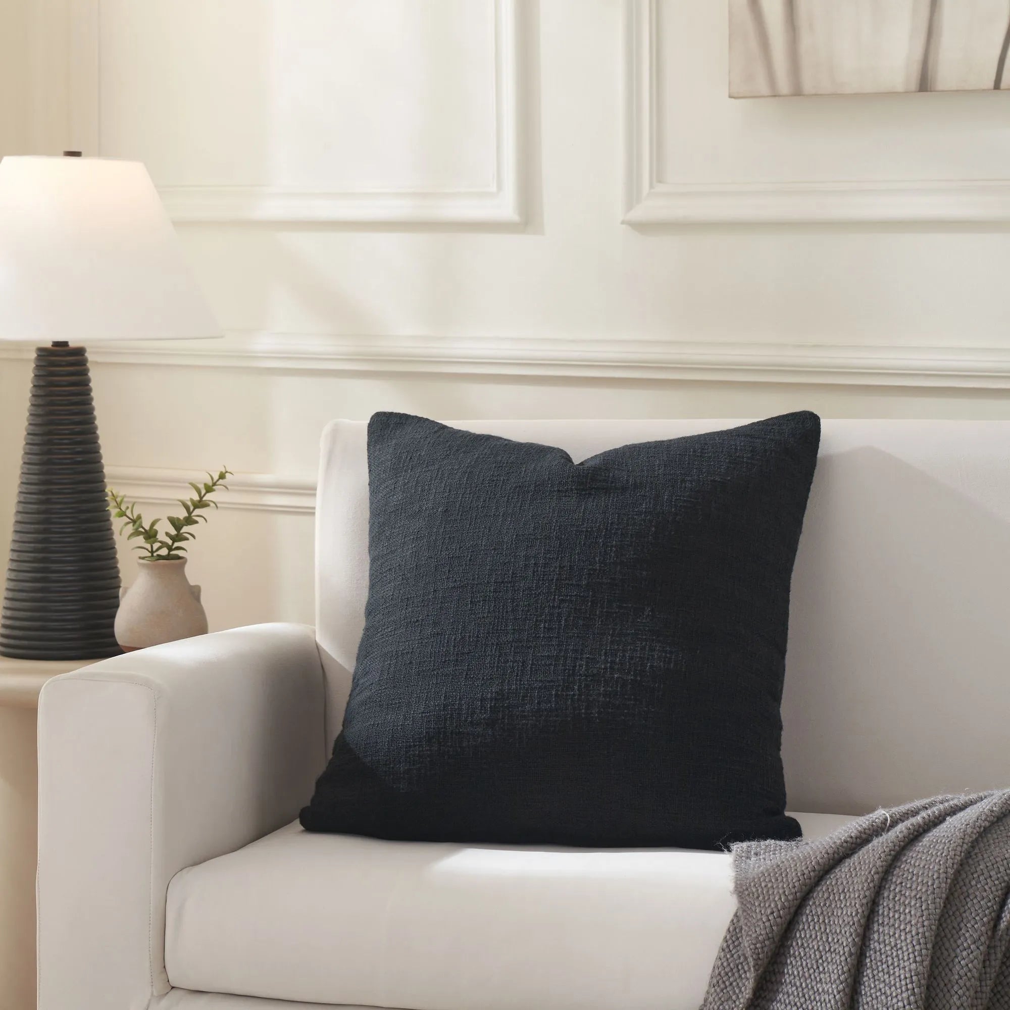 Rosso Pillow