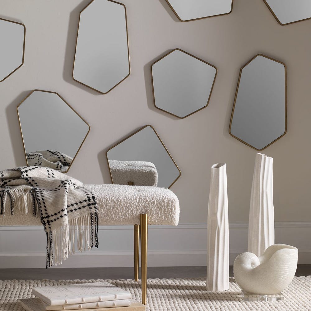 Linneah Mirrors
