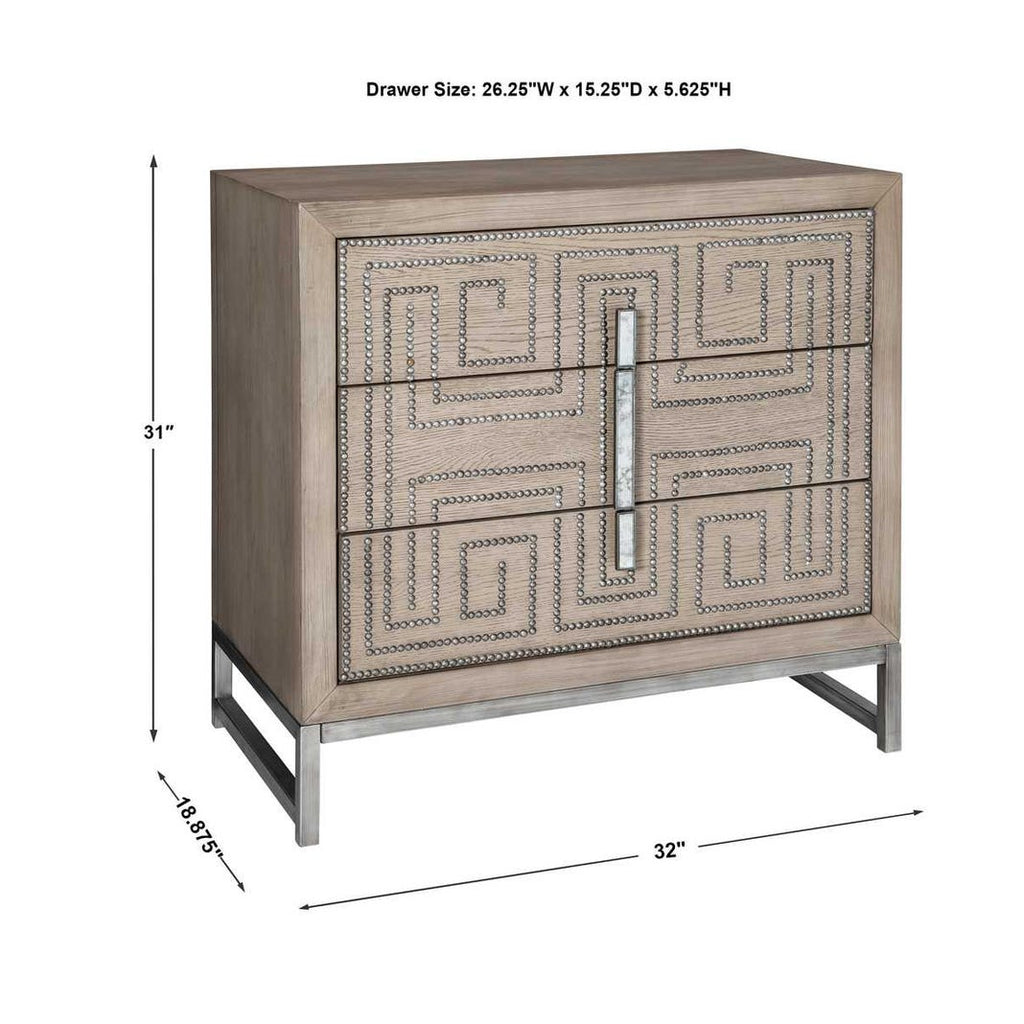 Devya Accent Chest