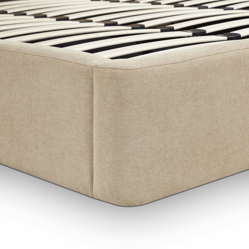 Harmony Performance Chenille Bed