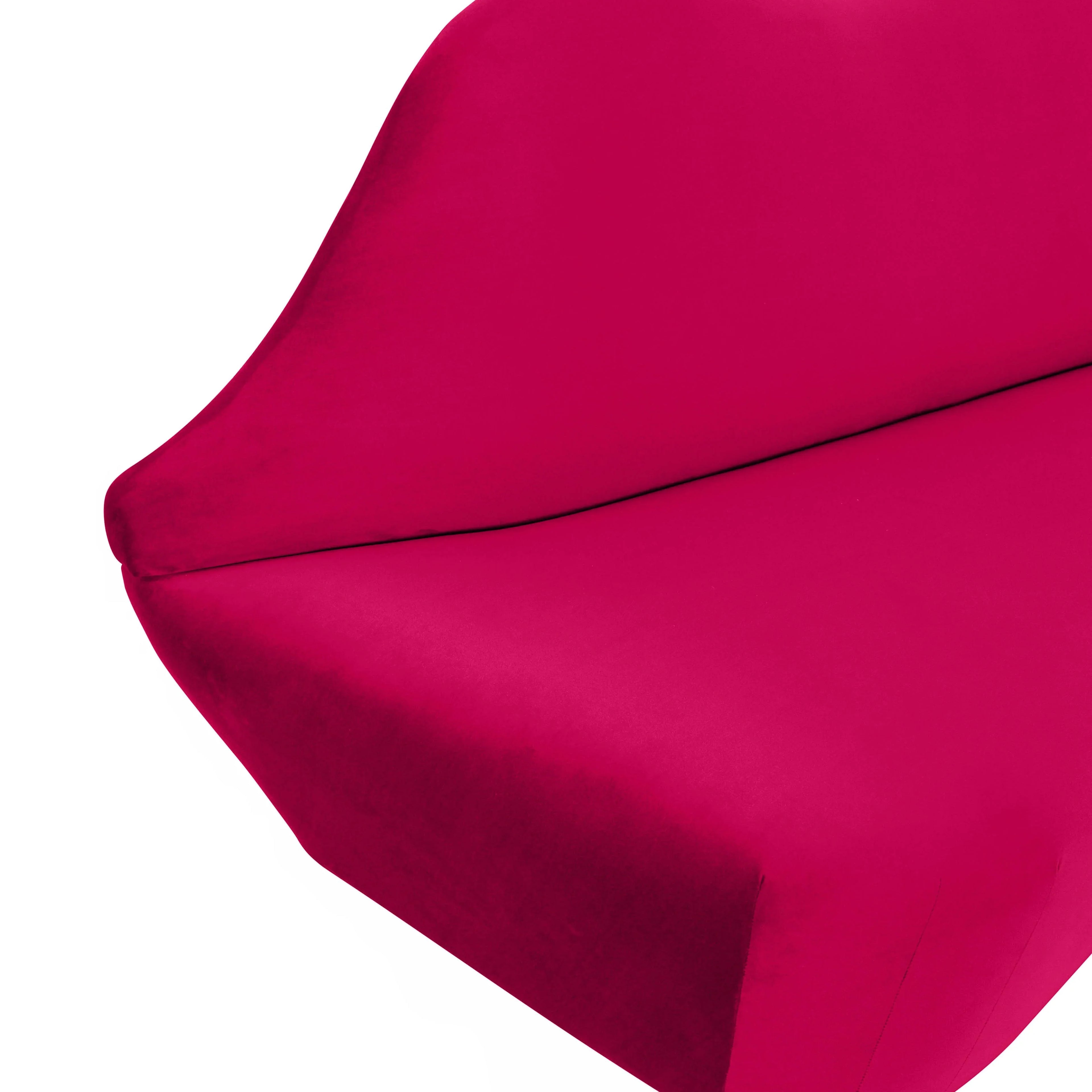 Lips 68" Performance Velvet Settee