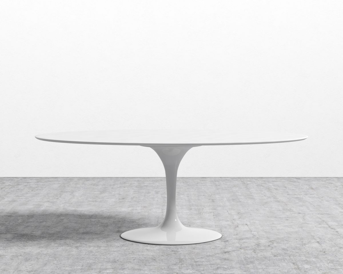Tulip Table Oval - Lacquer