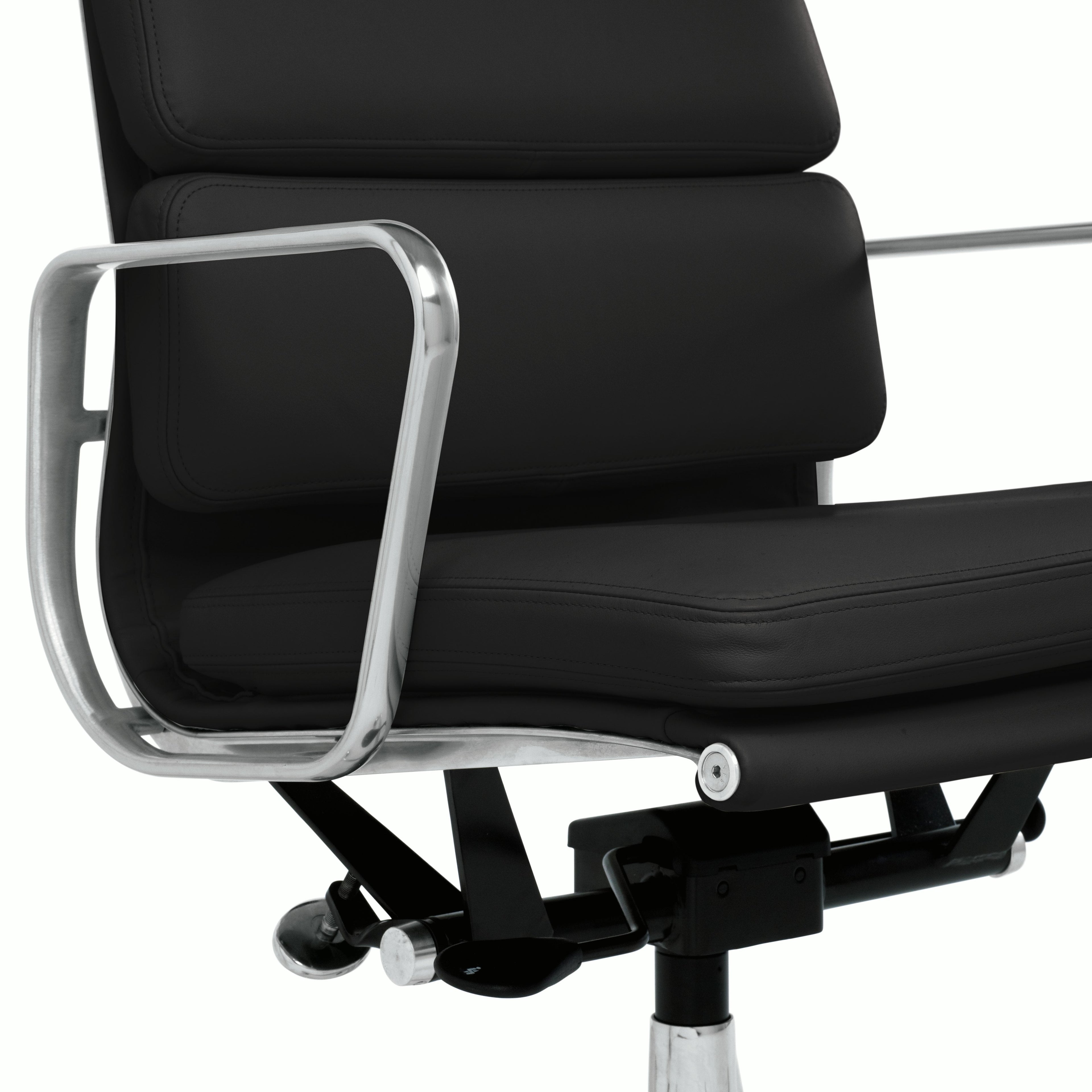 Eames Soft Pad Office Chair - Low Back