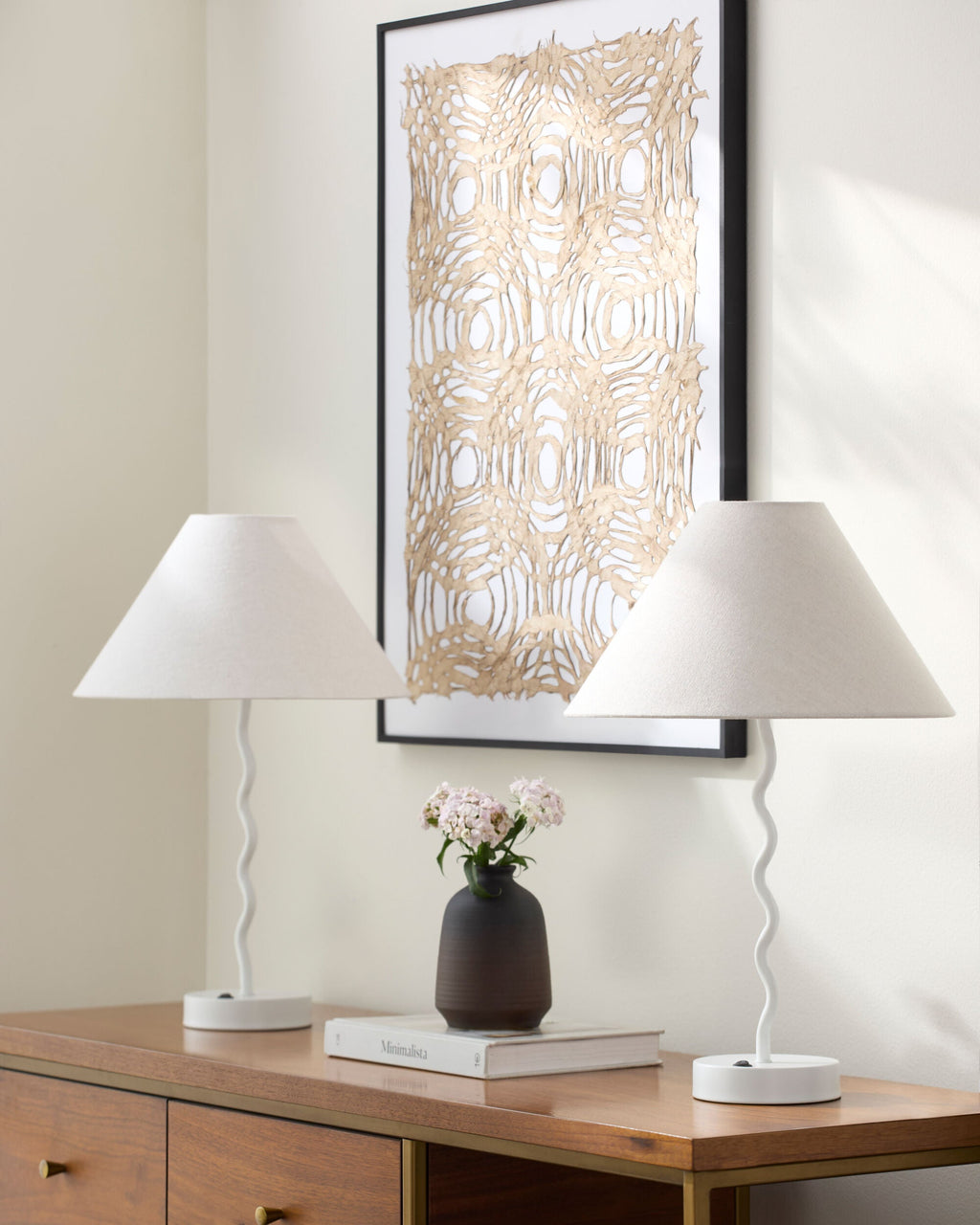 Begonia Accent Table Lamp