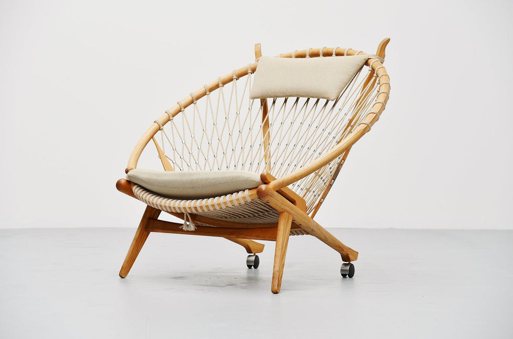 Hoop Chair