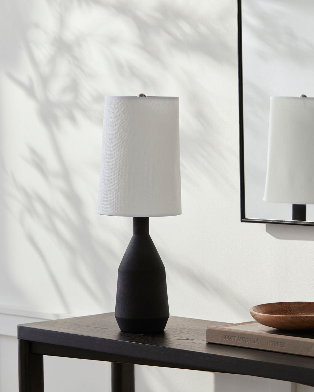 Gowanda Accent Table Lamp