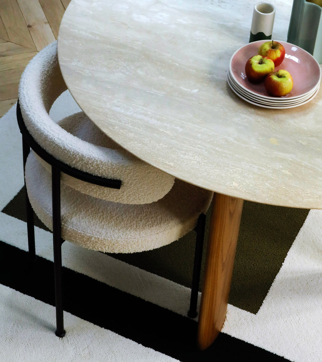 Libera Inesse Boucle Dining Chair