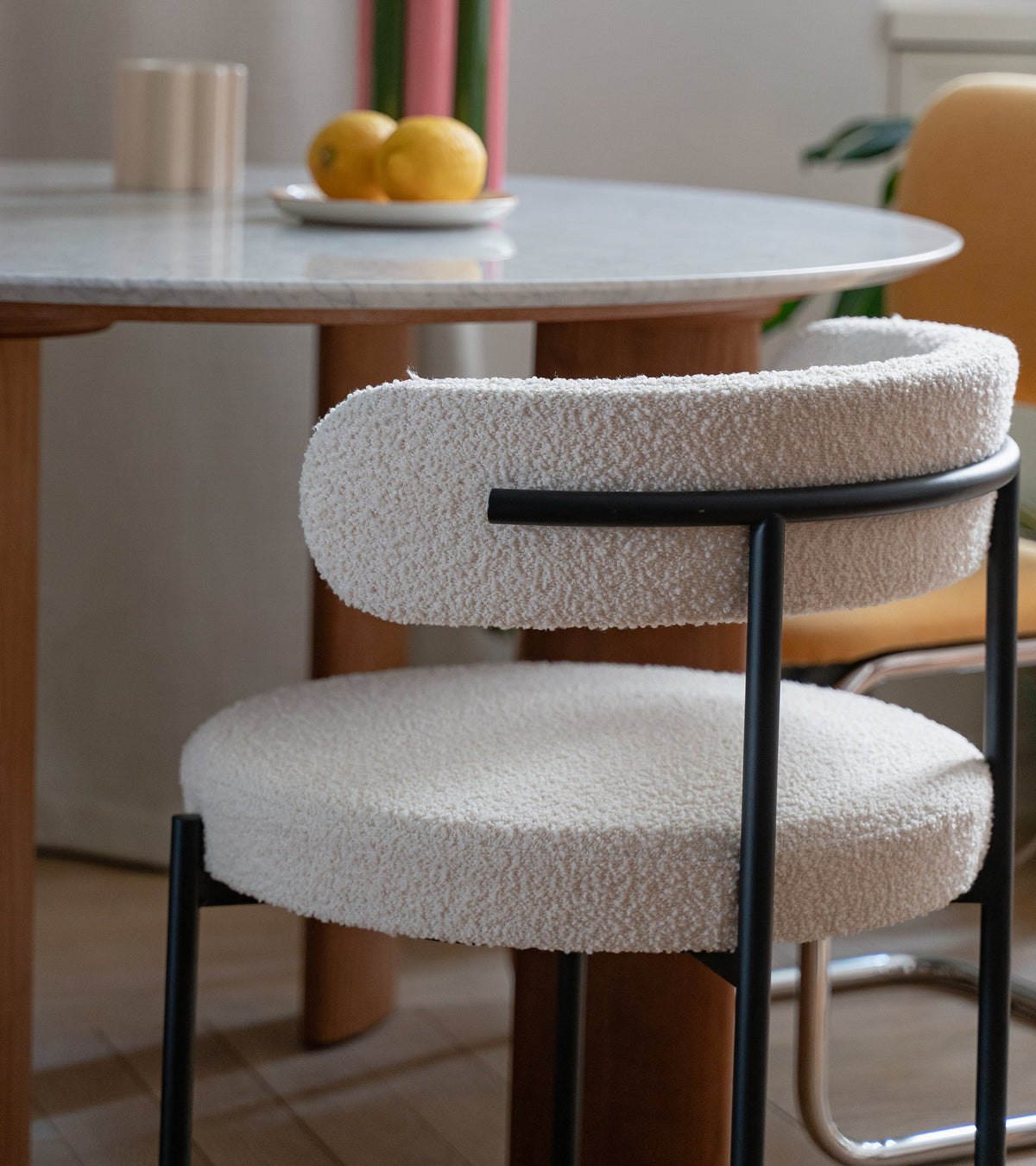 Libera Inesse Boucle Dining Chair
